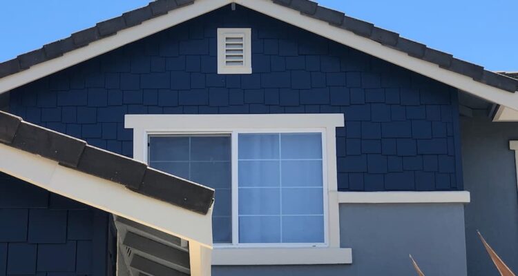 2nd story Newly Painted Home